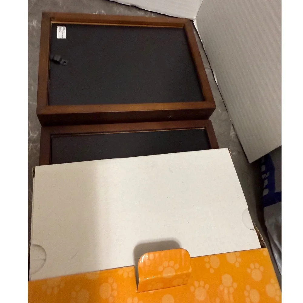 Pearhead Pawprints Desk Frame Espresso Wood Pet Paw Print Clay Kit 4x6 Photo